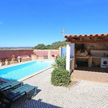 Ferienhaus Monte House *